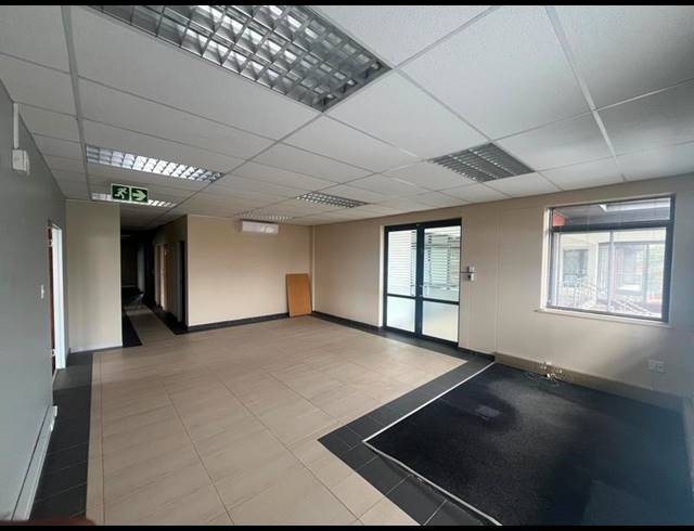 BUSINESS PROPERTY TO RENT IN MEYERSDAL